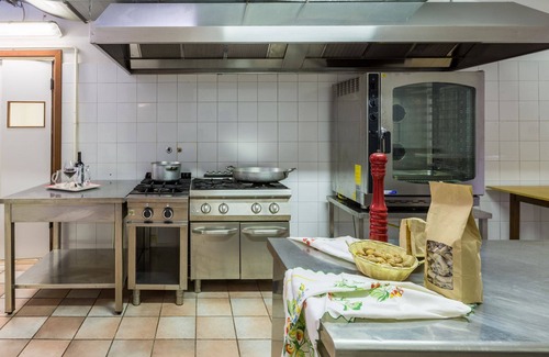 Montefiore dell'Aso Villa | Beautiful and spacious villa with private pool and large garden, located in Montefiore dell'Aso, jus