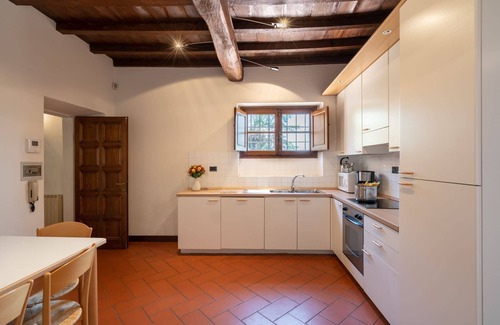 Vicchio Villa | Beautiful private villa with hot tub, private pool, WIFI, sauna, TV, patio, panoramic view, parking