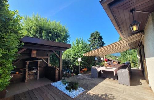 Menthon-Saint-Bernard Villa | Beautiful Lake Annecy Villa