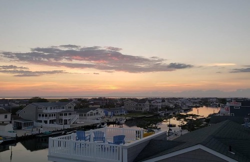 High Bar Harbor House | BEAUTIFUL LAGOON FRONT 5 BEDROOM HOME