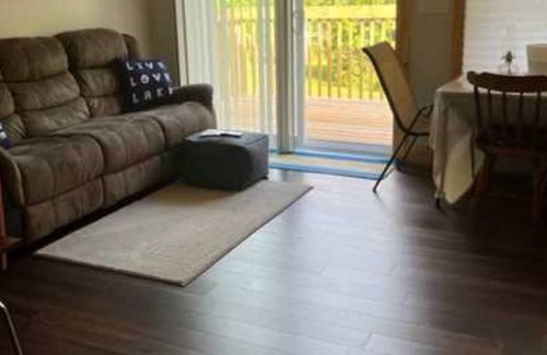 Manitoulin District House | Beautiful Lake Front Cottage
