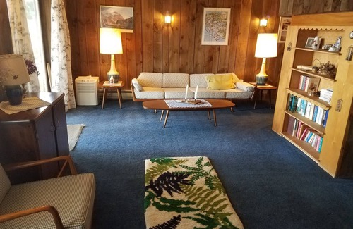 Wolfeboro Cottage | Beautiful Lake Front Cottage on Winter Harbor