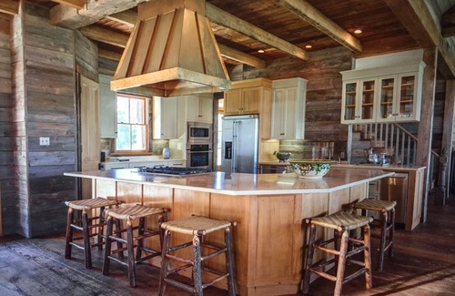 Verda House | Beautiful Lake house cabin getaway