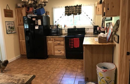 Day Cabin | Beautiful lake house right on Sacandaga Lake!
