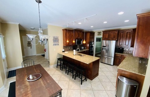 Gainesville House | Beautiful Lake Lanier Home, 2 story dock, Paddle Boards, & Pedle Boat