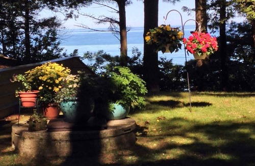 Pentwater Cottage | Beautiful Lake Michigan Beachfront Location