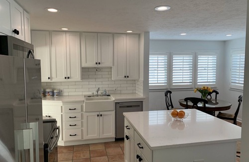 Bluffton House | BEAUTIFUL LAKE MICHIGAN BEACH HOUSE just a 5-minute walk to the water’s edge!