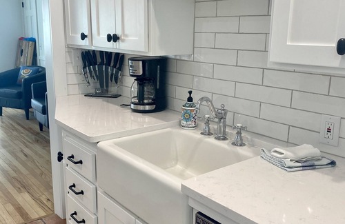 Bluffton House | BEAUTIFUL LAKE MICHIGAN BEACH HOUSE just a 5-minute walk to the water’s edge!