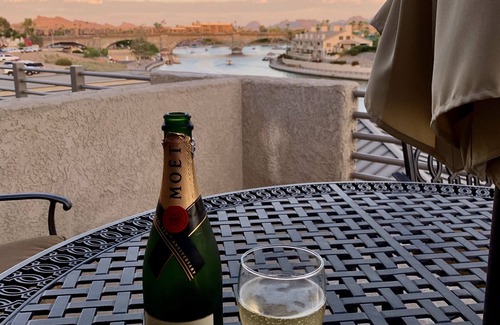 Lake Havasu City Condo | Beautiful lake front condo
