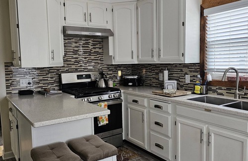 Lakeside House | Beautiful lake view, close to beach, completely redone, Pet friendly with no fee