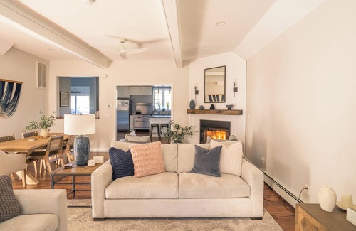 Greenwood Lake House | Beautiful lakefront getaway with hot tub!