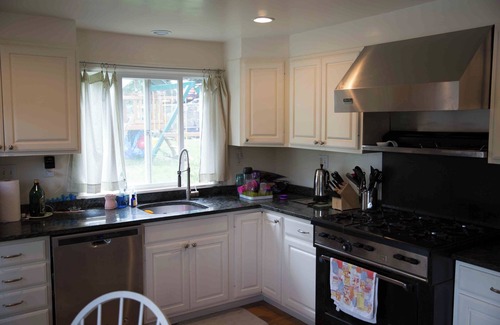 Putnam Valley House | Beautiful lakefront property 60 minutes from NYC.