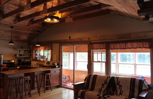 Saint Croix Cottage | Beautiful Lakefront Cottage, St Andrews NB