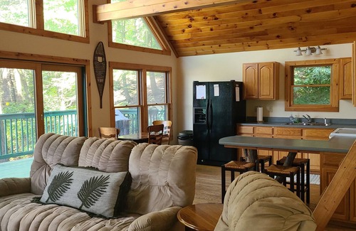 Dushore Cabin | Beautiful Lakefront Home in Sullivan County