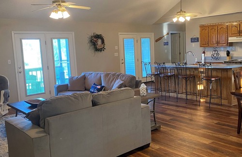 Dayton House | Beautiful Lakefront Retreat w/Private Dock! Minutes from public boat ramp