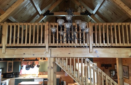 Big Creek Cabin | Beautiful Lakefront Cabin, Quiet Cove, Private Dock on Big Creek/Cove Pointe.