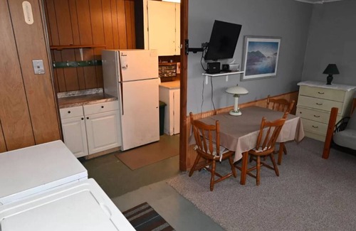 Prudenville House | Beautiful Lakefront House on Houghton Lake - 3 Beds, 3 Baths