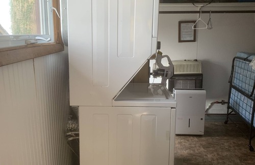 Chautauqua County Cottage | Beautiful Lakefront with Private Beach