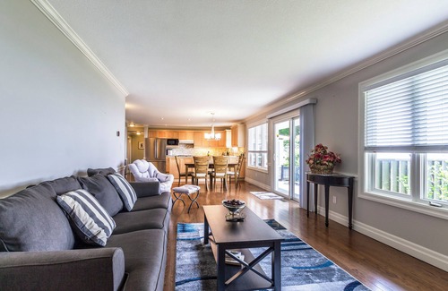 Port Rowan House | Beautiful Lakehouse in Port Rowan overlooking Lake Erie