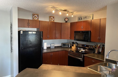 East Kootenay Condo | BEAUTIFUL LAKESIDE CONDO PERFECT FOR FAMILIES