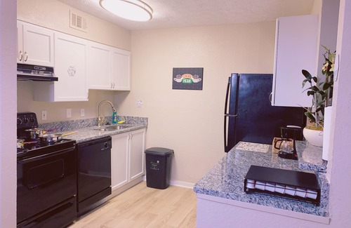 Cumberland Apartment | Beautiful Lakeside Retreat!