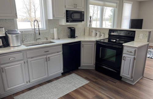 Grand Rapids Cabin | Beautiful lakeside cabin-private beach/lake access in Grand Rapids