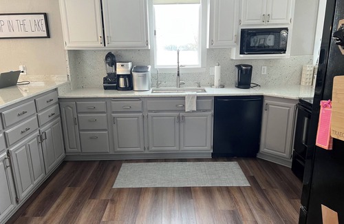 Grand Rapids Cabin | Beautiful lakeside cabin-private beach/lake access in Grand Rapids