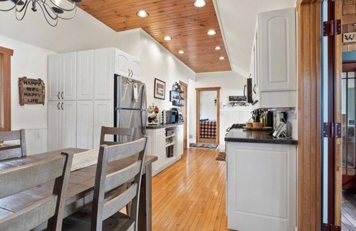 Lake George House | Beautiful Lakeside Home on Quiet Bay