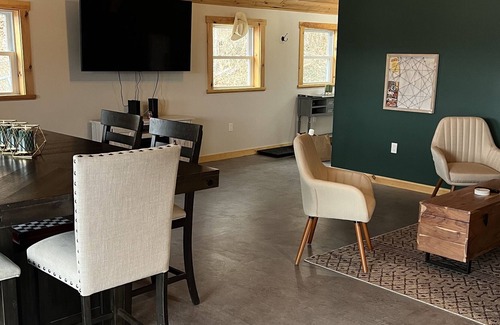 Newtonville House | Beautiful lakeside home with private lake access