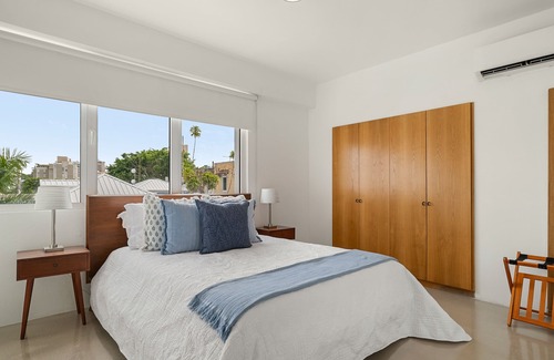 Parque Apartment | Beautiful large apartment w/pool and near the Beach - 10 minutes from airport.