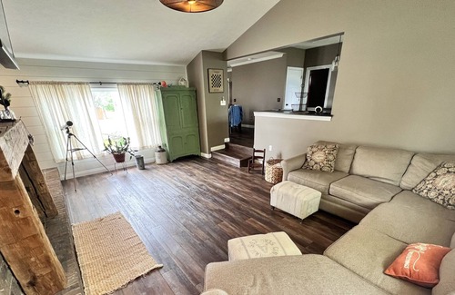 Linton House | Beautiful large home with a Fire Place and large kitchen!!