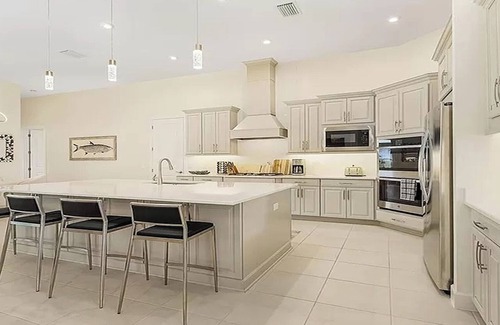 Naples House | Beautiful large home with pool and spa, minutes from Marco Island and 5th Ave