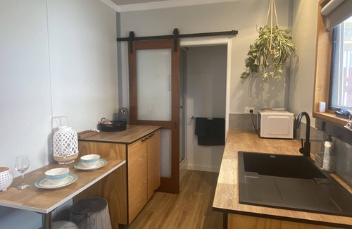Cape Paterson Apartment | Beautiful little Studio, with an outdoor area- 5 minute walk to the Beach!