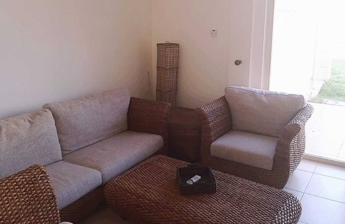 Agios Nikolaos Apartment | Beautiful Location by the Sea with communal Pool