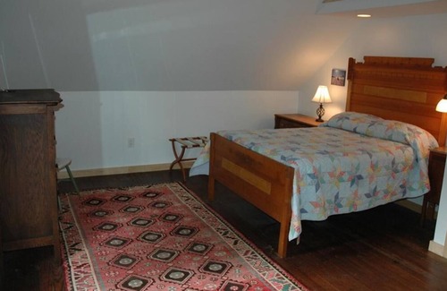 Chautauqua House | Beautiful lodge adjacent to Chautauqua Institution