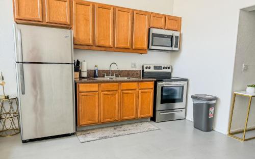 Little Italy Apartment | Beautiful Loft in Little Italy SD with Parking