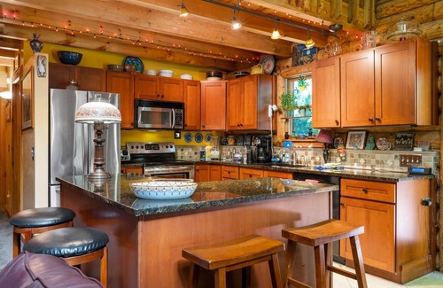 Interlochen House | Beautiful Log Cabin | Wooded | Lake Access | Interlochen Arts Academy
