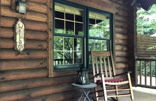 Saugatuck Cabin | Beautiful Log Lake Cabin- Saugatuck