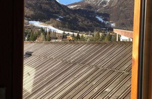 La Salle-les-Alpes Apartment | Beautiful luxury apartment - 8 to 9 beds of 132m2 ski slope on foot