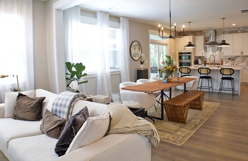 Mount Pleasant House | Beautiful luxurious executive home located eight minutes from beach and golf.