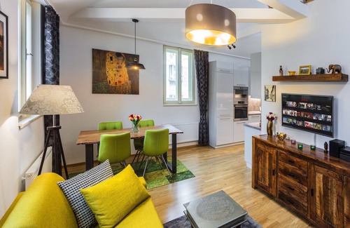 Prague 3 Apartment | Beautiful Luxury and Quiet Loft in Central Prague