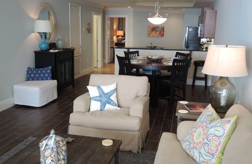Dauphin Island Condo | Beautiful Luxury Beachfront Holiday Isle Condo