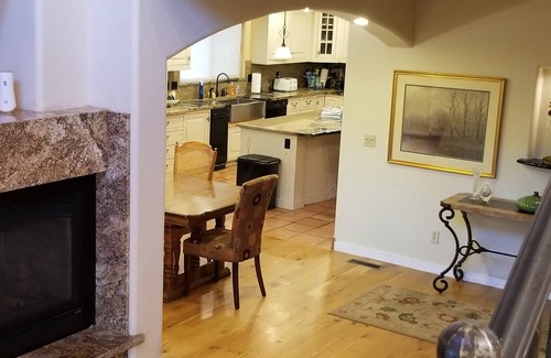 Mancos House | Beautiful Mancos Manor. Just minutes from Mesa Verde . n