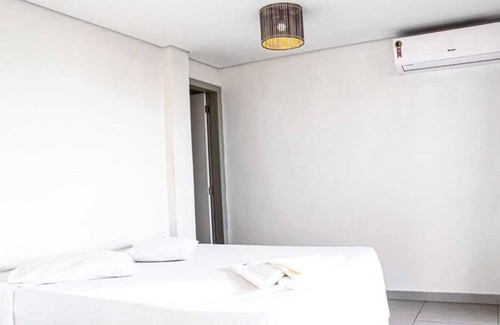 Santo Antonio House | Beautiful Mansion with Bay View and Jacuzzi
