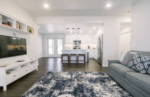 Spokane Other | Beautiful Master Suite & Full Kitchen in New Home