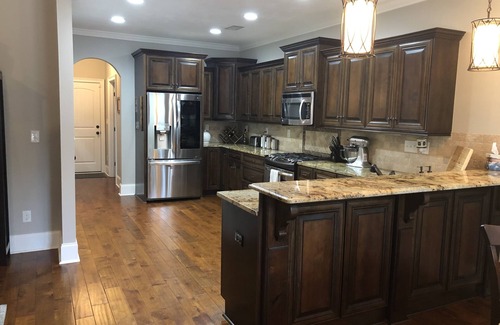 Riverwood Plantation House | Beautiful Master’s rental~conveniently located to Augusta National~Pool &Hot Tub