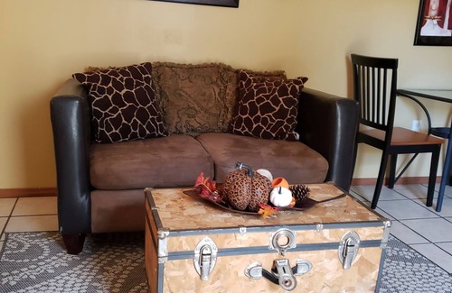 Selma Apartment | Beautiful Mediterranean studio apt with private patio