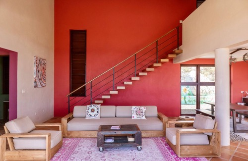 Little Trunk Bay Boat Rental | Beautiful Mexican inspired three bedroom villa overlooking The Atlantic