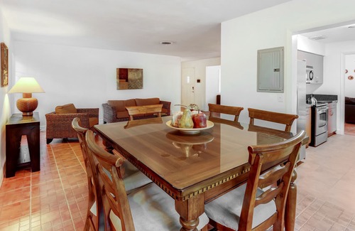 Palmetto Estates House | BEAUTIFUL MIAMI HOME W/HEATED POOL BY GOLF COURSE