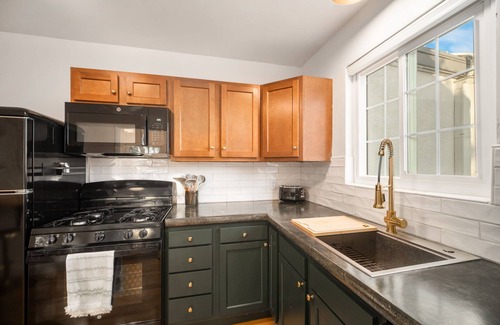 Blenman-Elm House | Beautiful mid century 2-bedroom house in central Tucson with AC and WiFi